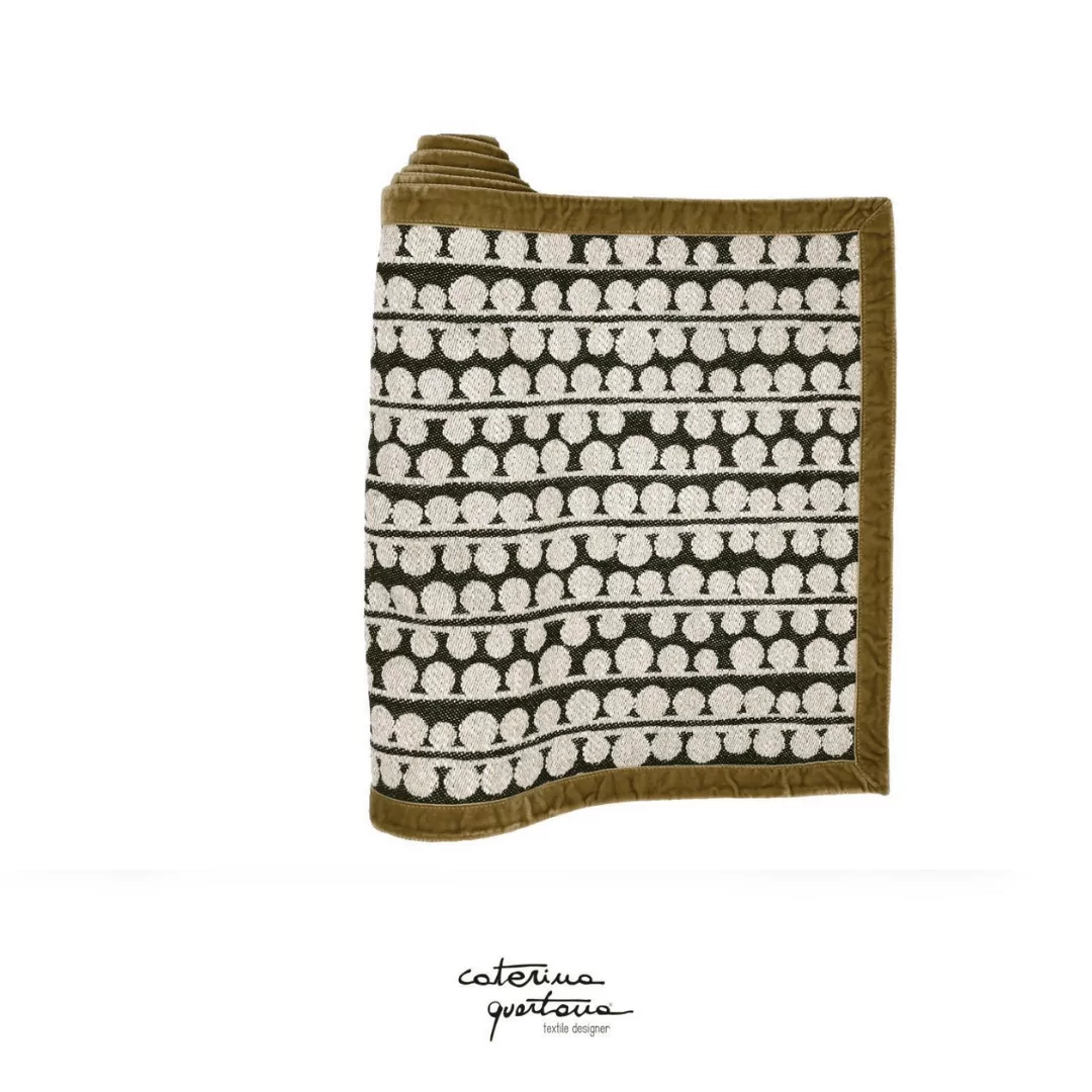 Striscia Decorativa in Lino disegno Bouclé colore nero con bordo in velluto oro