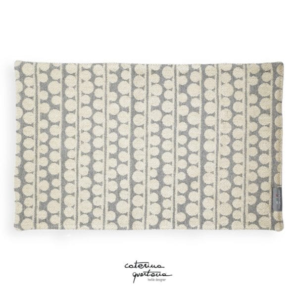 White Linen Tablecloth - Image 3