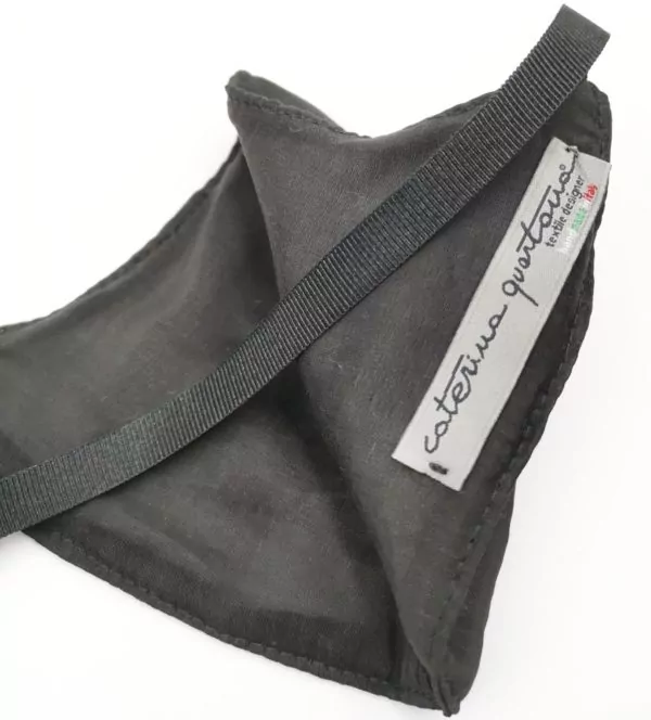 Mascherina CQ Cono in Seta e Cotone Nero - immagine 2
