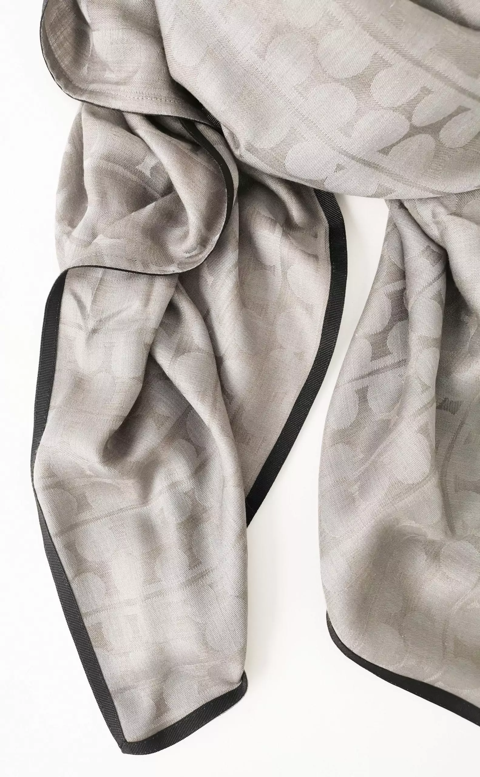 Scarf Foulard in Cashmere and Silk - Image 3