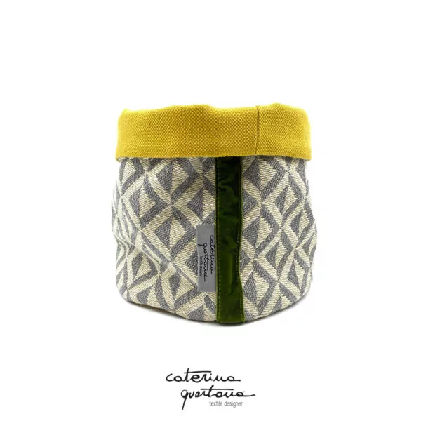 Cestino in Lino disegno Losanghe colore grigio e limone, velluto color verde bosco