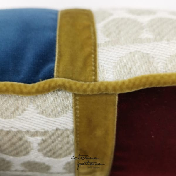 Cuscino in lino Ecru’ bordeaux e bluette - Image 3