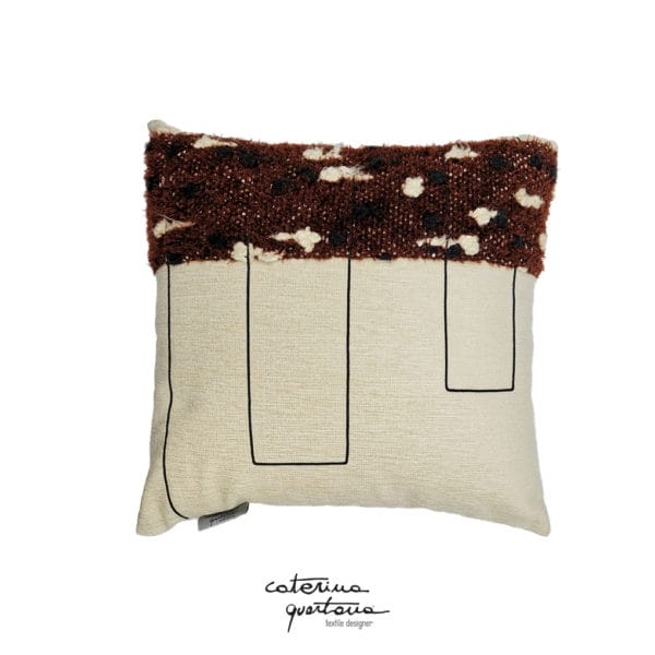 Cuscino in lana colore Ruggine Hand Made