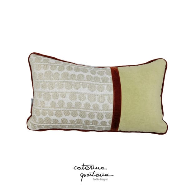 Cuscino in lino Ecrù Mela e Ruggine