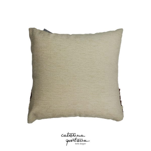 Cuscino in lana colore Ruggine Hand Made - Image 2