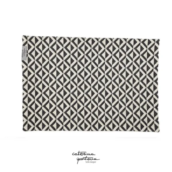 Ecrù and Black Breakfast Tablecloth