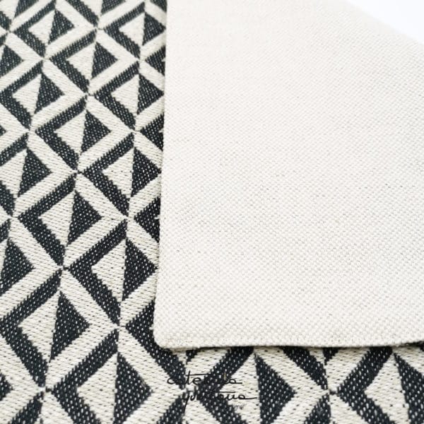 Ecrù and Black Breakfast Tablecloth - Image 2