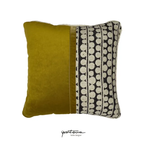 Cushion in ecru and black Bouclé design linen combined with gold velvet