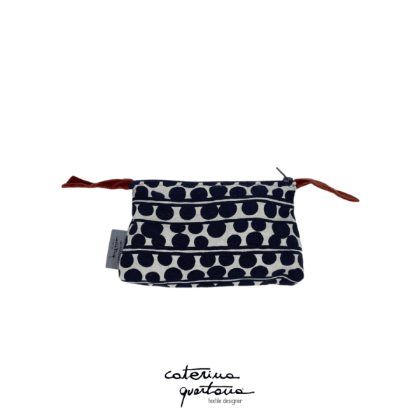 Pochette in Lino con disegno Bouclè colore nero ed écru, velluto color ruggine