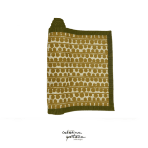 Striscia Decorativa in Lino disegno Bouclè color biscotto, con bordo in canetè color verde oliva