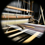 Il Telaio Verticale: Antica Tecnica della Tessitura Sarda - Esplora l’uso del telaio verticale, una delle tecniche più antiche della tessitura sarda, ancora presente in alcune regioni.