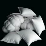 Cuscini come Micro-Architetture - Volumi morbidi.