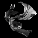 Foulard Fluidi: Movimento sul Corpo - Dinamica naturale.